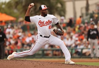 Julio Teherán regresa a los Orioles de Baltimore