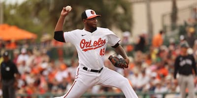 Julio Teherán regresa a los Orioles de Baltimore