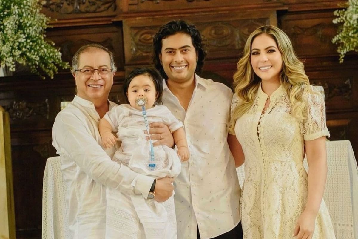 Video: Gustavo Petro asistió al bautizo de su nieto en Barranquilla