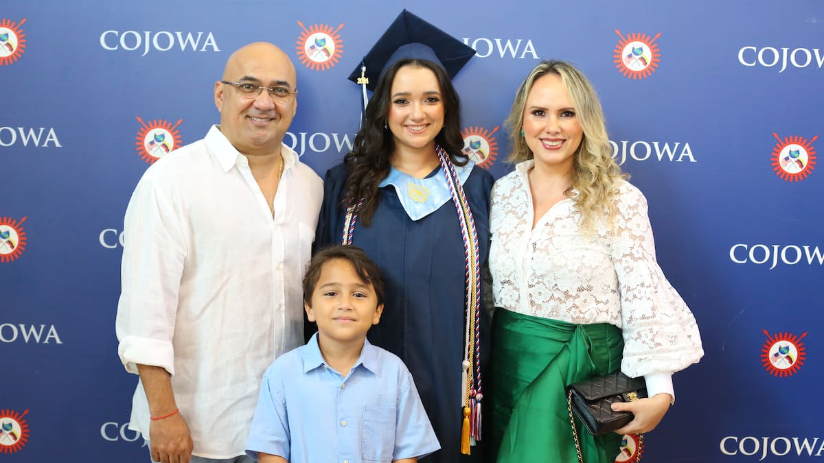 Rafael Cuesta, Paulina Cuesta, Diana Pareja y Alejandro Cuesta.
