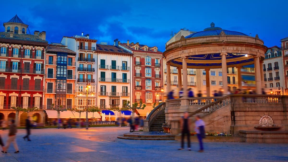 Plaza del Castillo, centro de la plaza de Pamplona.