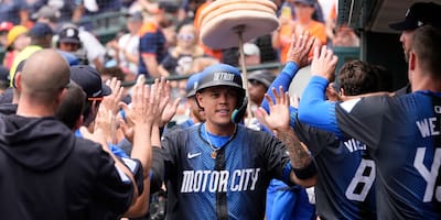Vierling pega un jonrón de 3 carreras por segundo juego consecutivo y Tigres blanquean 8-0 a Piratas